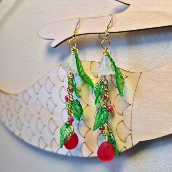 Forrest Berries Handmade Earrings - Picture 7 of 9